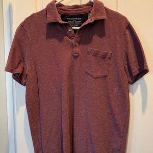 Men’s maroon pique polo from Banana Republic, size M